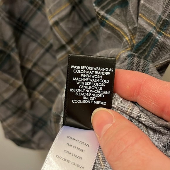 Torrid Gray Plaid Women's Top - Picture 4 of 13